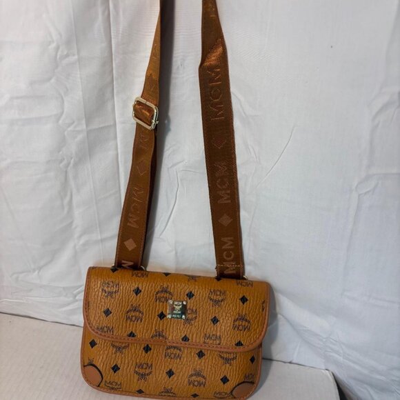 MCM #P8767 Shoulder Bag/Purse   Cognac color w/Dust cover NEW - Picture 1 of 12